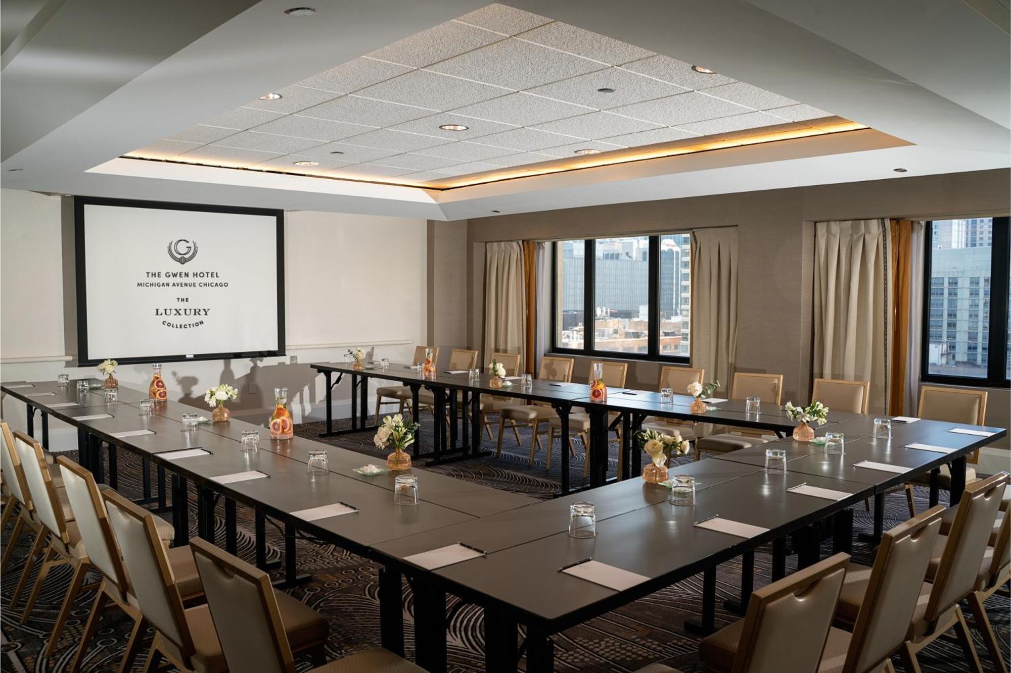The Gwen, A Luxury Collection Hotel, Michigan Avenue Чикаго Экстерьер фото