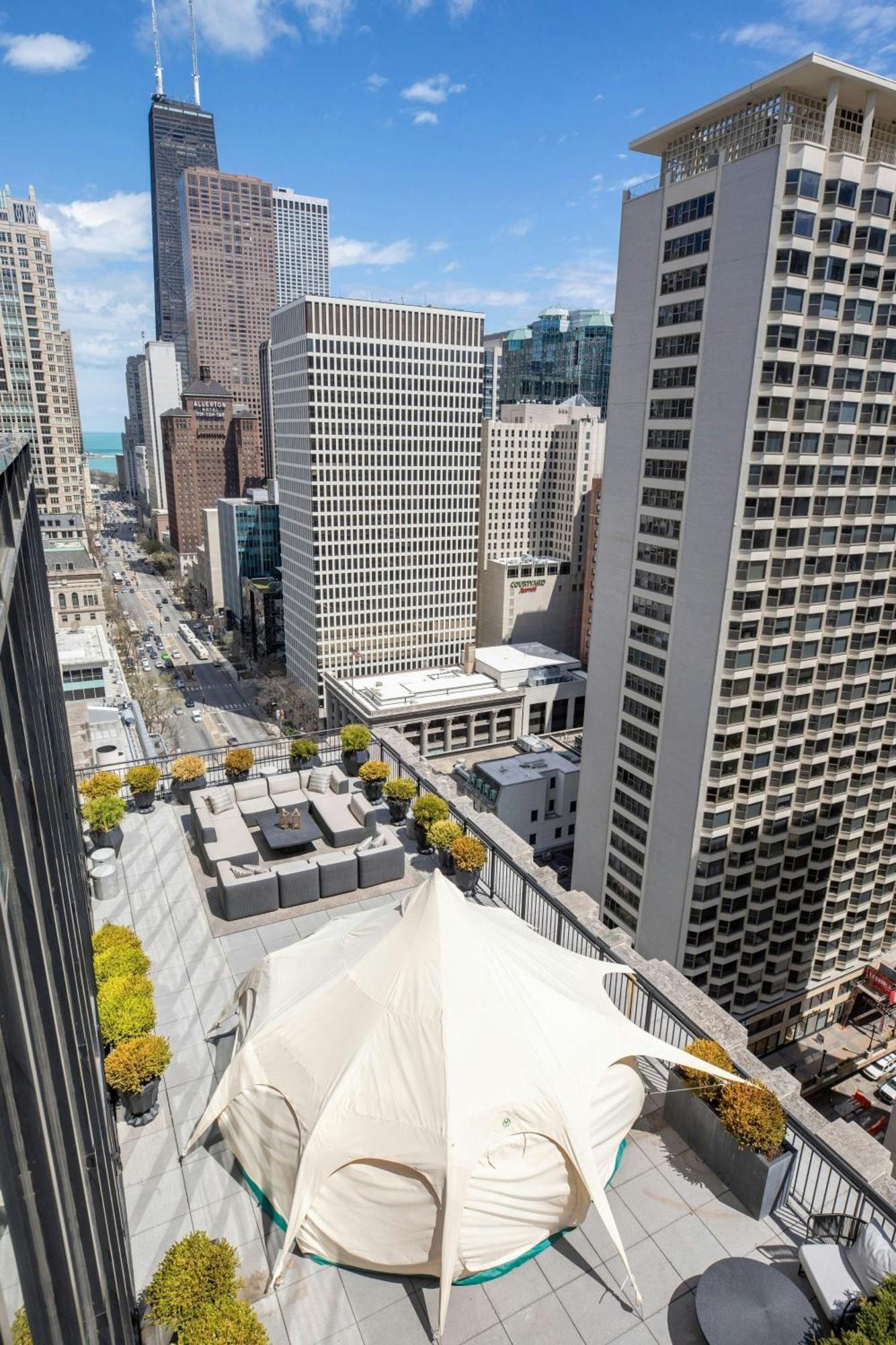 The Gwen, A Luxury Collection Hotel, Michigan Avenue Чикаго Экстерьер фото
